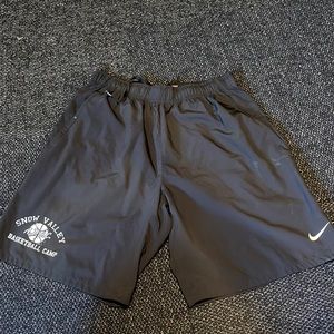 Nike Drifit SnowValley basketball school shorts